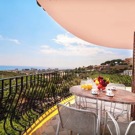 Holiday Les Suredes * Castell-Platja d'Aro